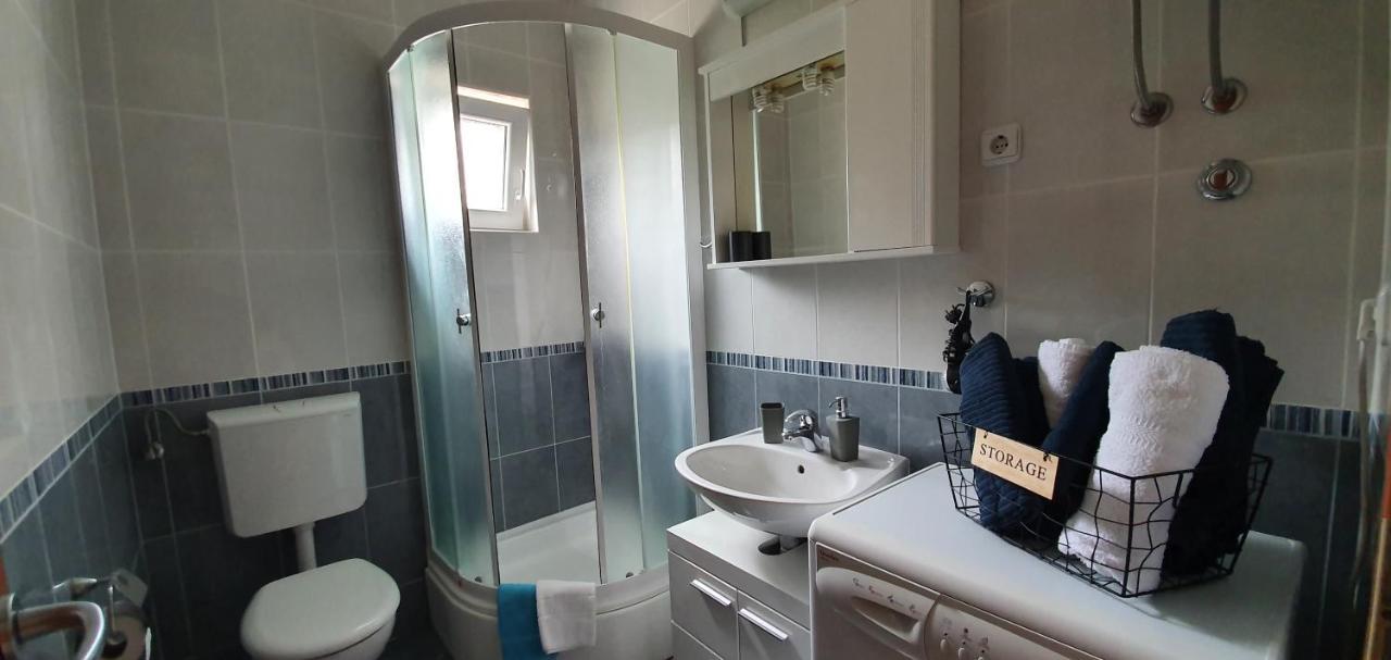 Apartment Prkic โตรกีร์ ภายนอก รูปภาพ