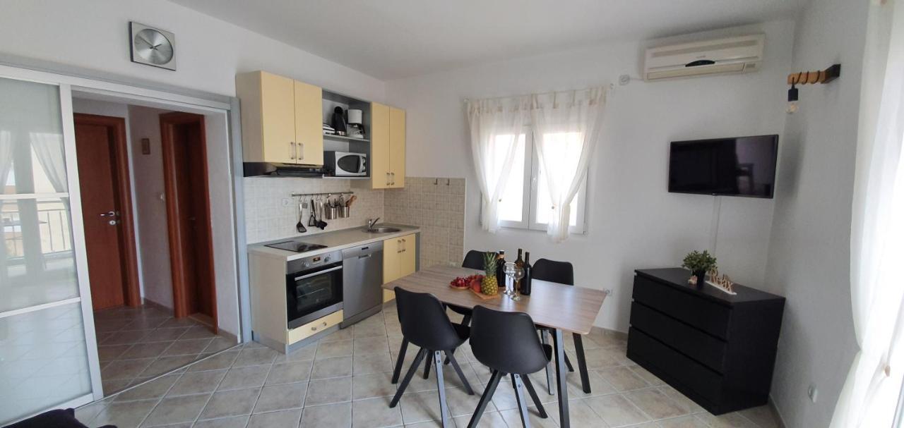 Apartment Prkic โตรกีร์ ภายนอก รูปภาพ